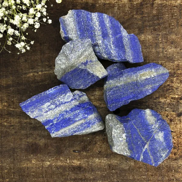 Agatesaura_MG-LN03RGZ600_Regular_Asymmetrical_Crystal_Stone_(Blue,_Black_600_g)