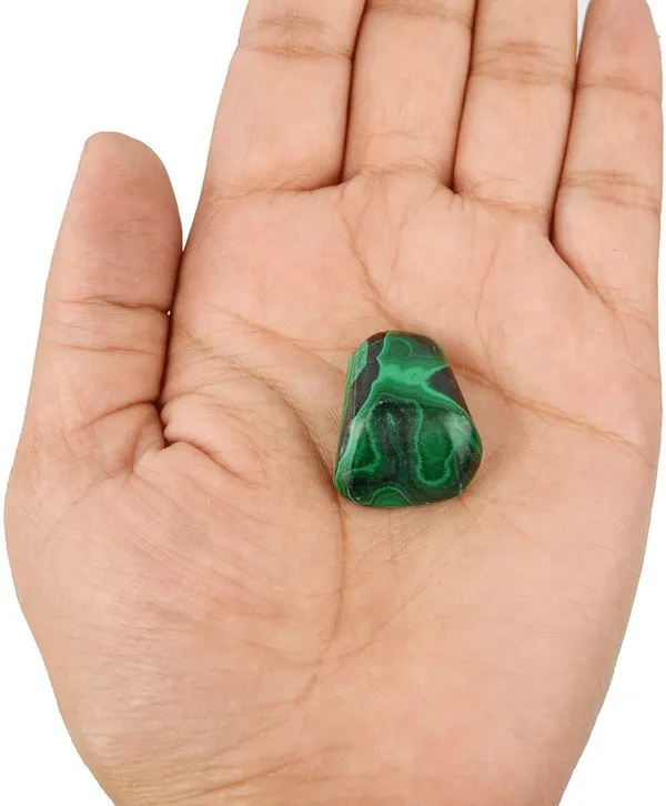 Multiagate_New-_82-Malachite-Single-Tumble-Stone-1pc_(approx_15-30gm)_Regular_Asymmetrical_Crystal,_Quartz_Stone_(Green,_Black_1_Pieces)