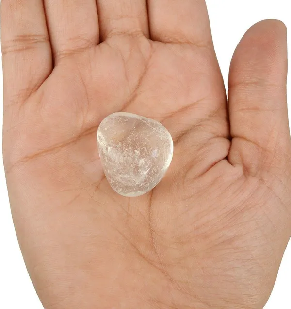 Multiagate_37-Clear_Quartz-Single-Tumble-Stone-1pc_Polished_Asymmetrical_Crystal_Pebbles_(White_1_Pieces)