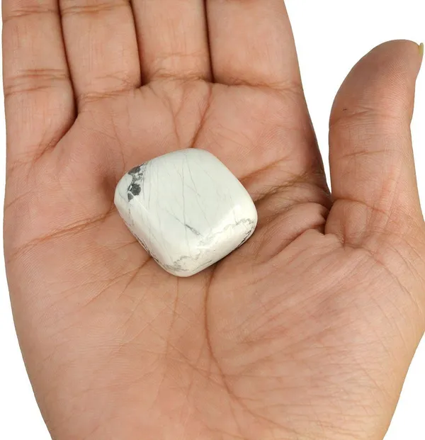 Multiagate_65-Howlite-Single-Tumble-Stone-1pc_Polished_Asymmetrical_Crystal_Pebbles_(White_1_Pieces)