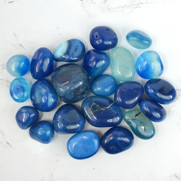 Multiagate_100%_Natural_Crystal_New-23-Blue_Onyx-Tumble-stone-100gm_Regular_Asymmetrical_Crystal_Stone_(Multicolor_100_g)
