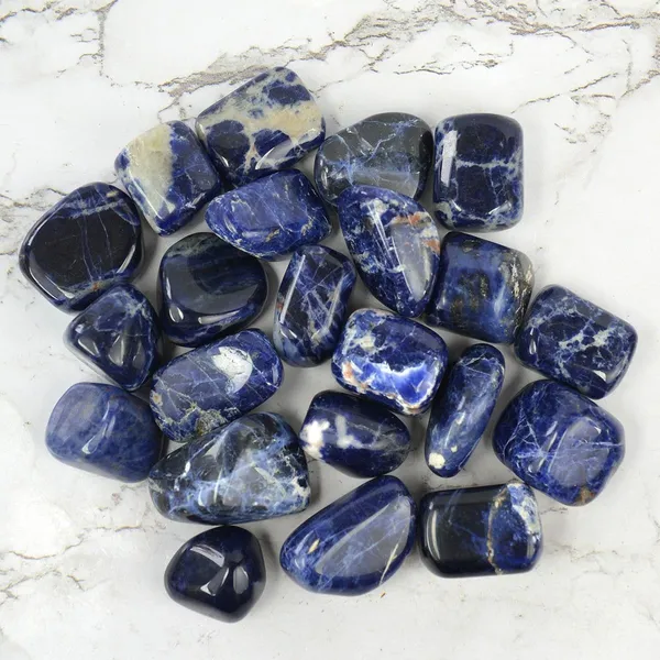 Multiagate_100%_Natural_Crystal_New-131-Sodalite_Superior-Tumble-stone-100gm_Regular_Asymmetrical_Crystal_Stone_(Multicolor_100_g)