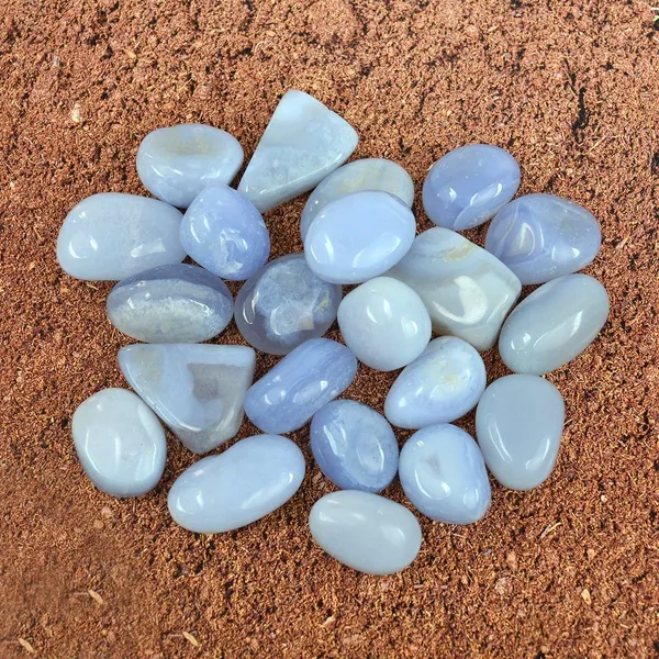 Multiagate_100%_Natural_Crystal_New-22-Blue_Lace_Agate-Tumble-stone-100gm_Regular_Asymmetrical_Crystal_Stone_(Multicolor_100_g)