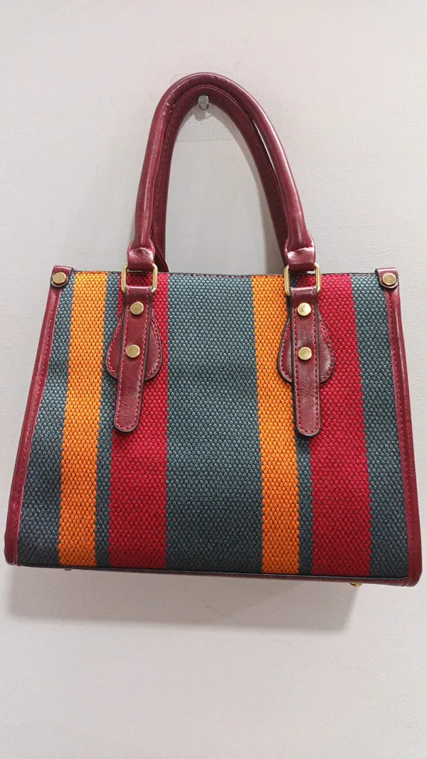 Maroon_Synthetic_Leather_Structured_Handbag_for_Women