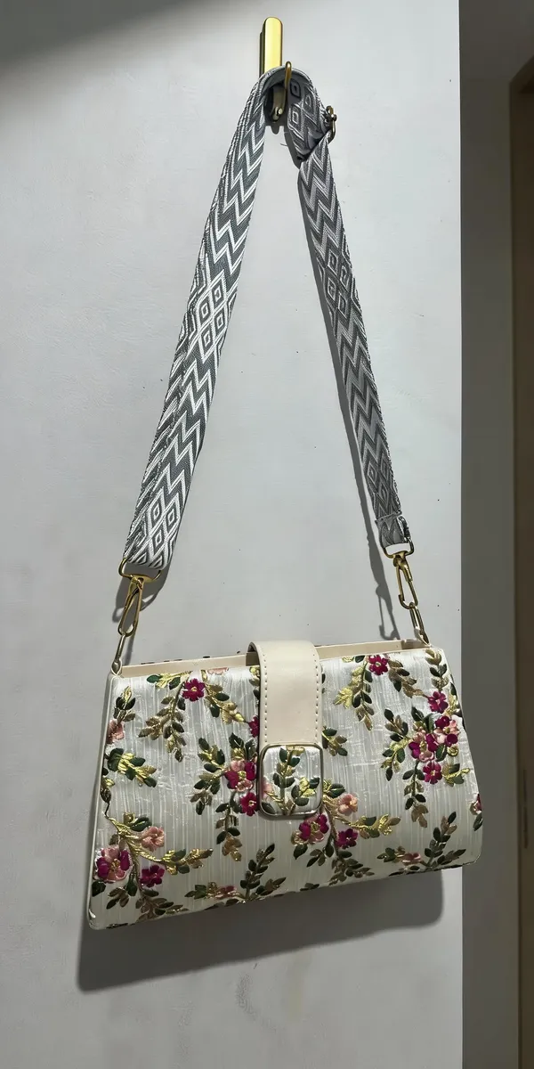 Beige_And_Pink_Embroidered_Shoulder_Bag_For_Women