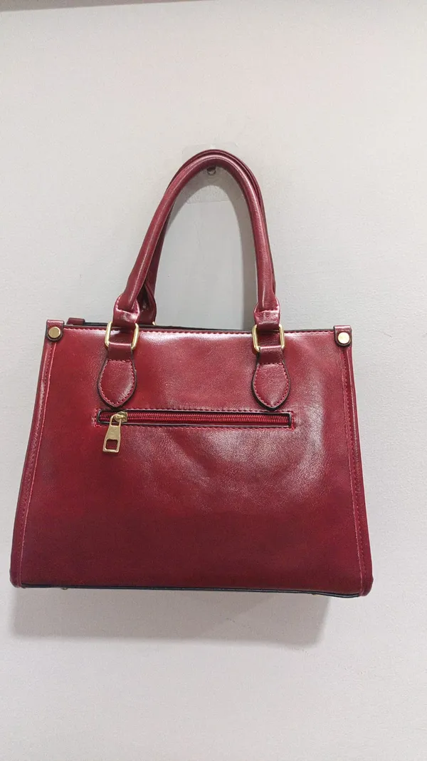Maroon_Synthetic_Leather_Structured_Handbag_for_Women