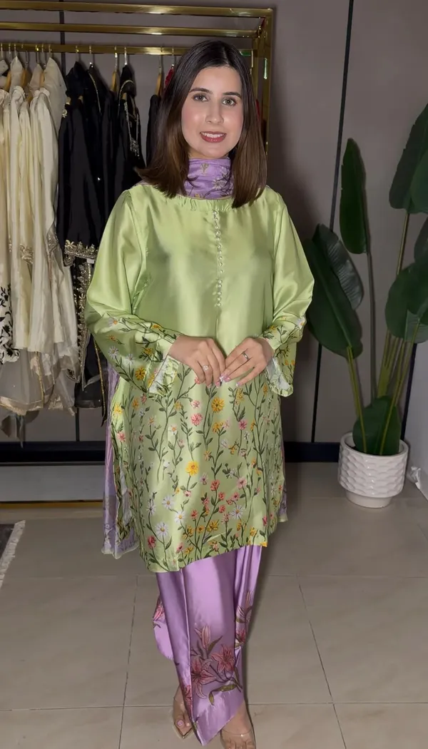 Green_Printed_Straight_Kurta_Set_for_Women