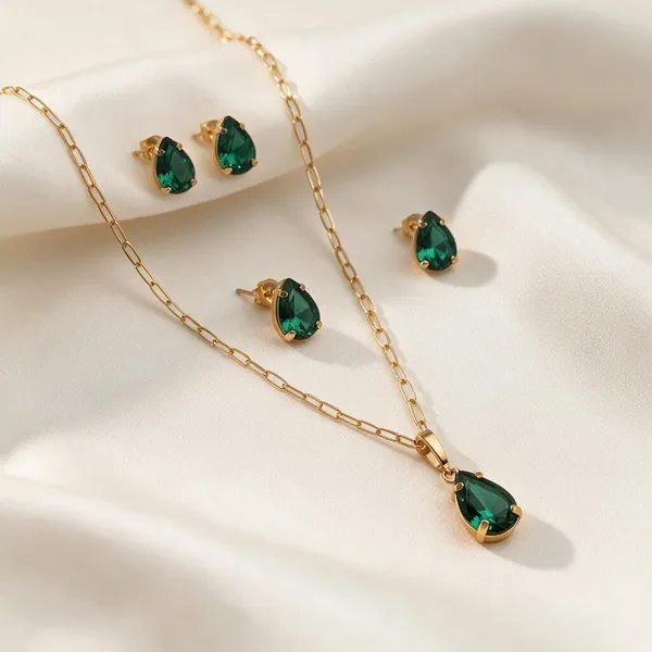 Gold_Tone_Green_Stone_Necklace_And_Earrings_Set_For_Women