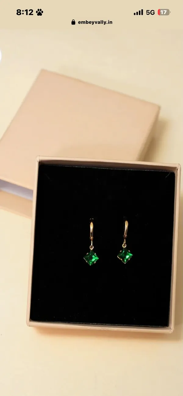 Green_Gold_Tone_Drop_Earrings_for_Women