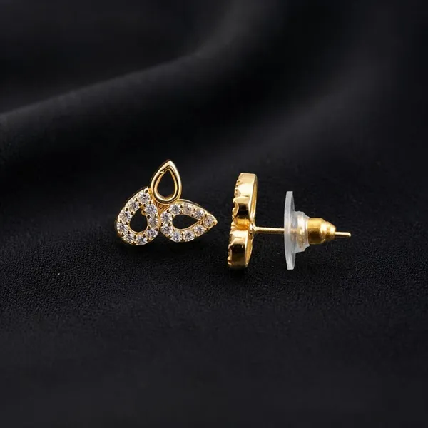 Gold_Tone_Crystal_Stud_Earrings_For_Women