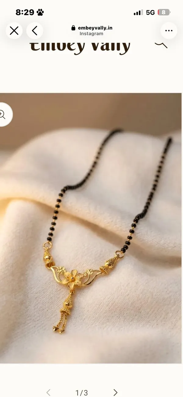Gold_Tone_Floral_Mangalsutra_Necklace_for_Women