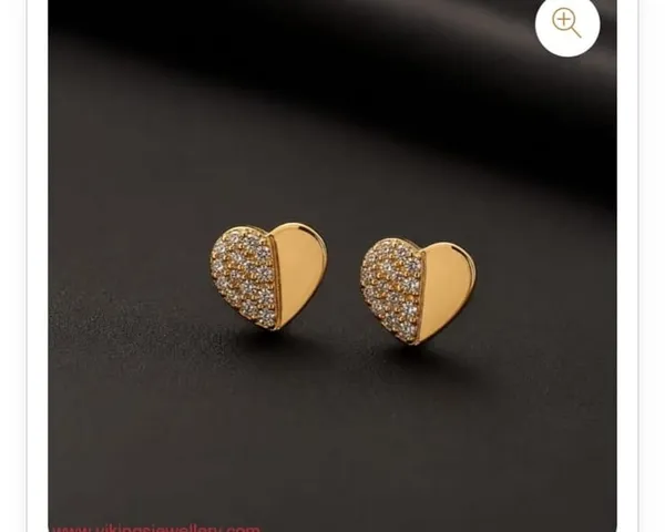Gold_Tone_Rhinestone_Heart_Stud_Earrings_for_Women