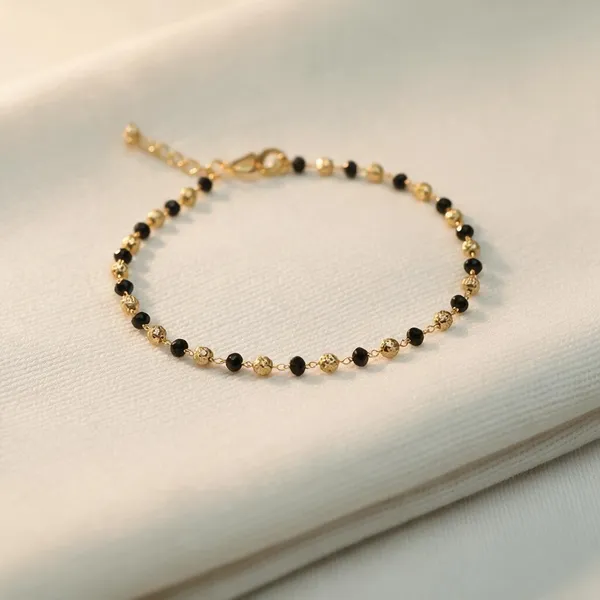 Black_Beaded_Bracelet_For_Women