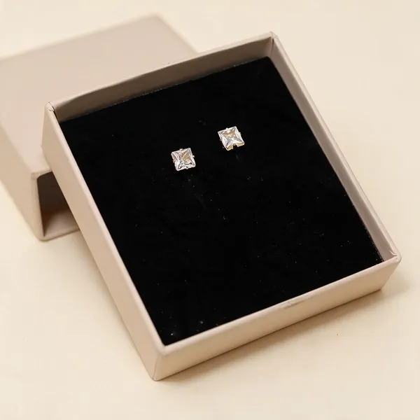 Silver_Tone_Square_Stud_Earrings_For_Women