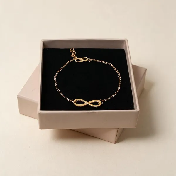 Gold_Infinity_Pendant_Necklace_For_Women