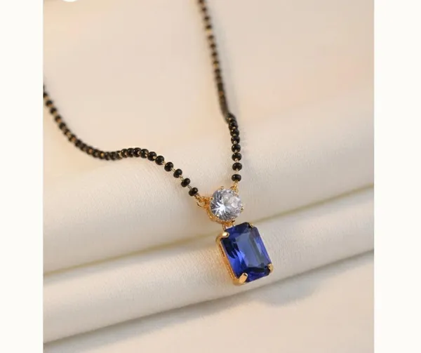 Black_Beaded_Blue_Stone_Pendant_Mangalsutra_For_Women