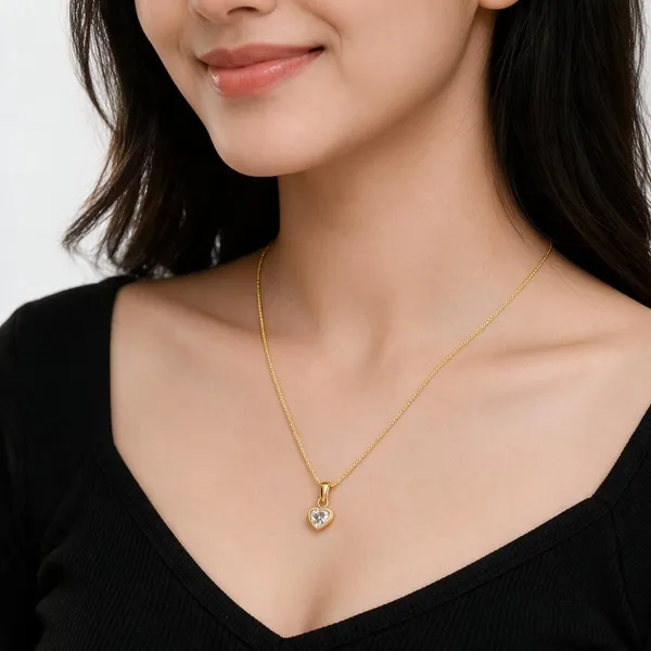 Gold_Stainless_Steel_Pendant_Necklace_For_Women