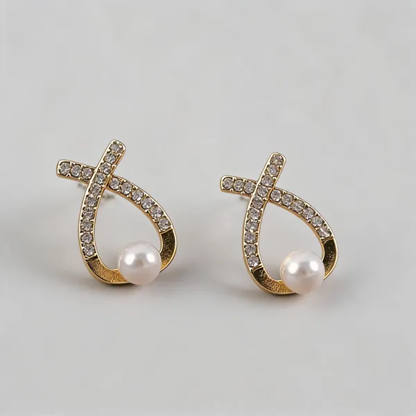 Gold_Stainless_Steel_Drop_Earrings_For_Women