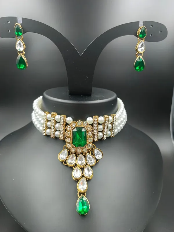 Pearl_Choker_Necklace_For_Women
