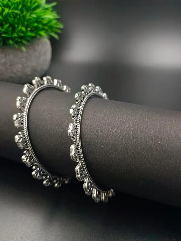 Oxidized_Elephant_Kada_Bracelet