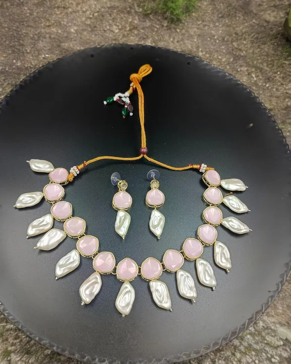 Brass_Necklace_Earrings_Set_For_Women