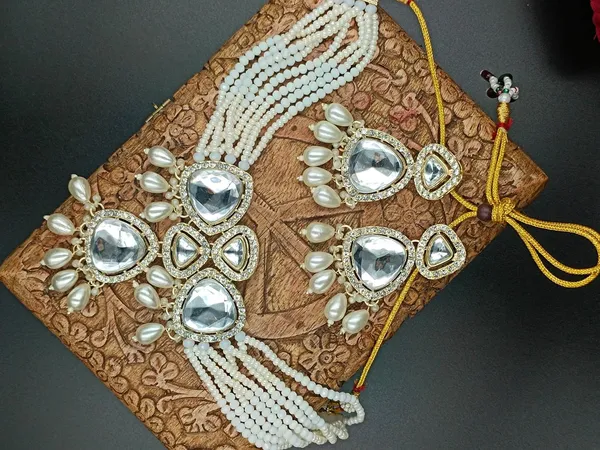 Brass_Necklace_Earrings_Jewellery_Set_For_Women