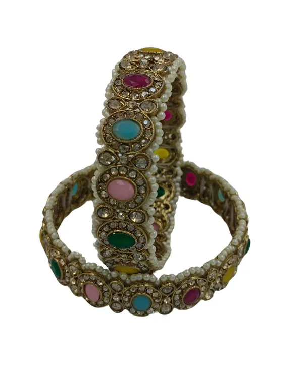 Brass_Moti_Kada_Set_For_Women_End_Of_Turn_Token