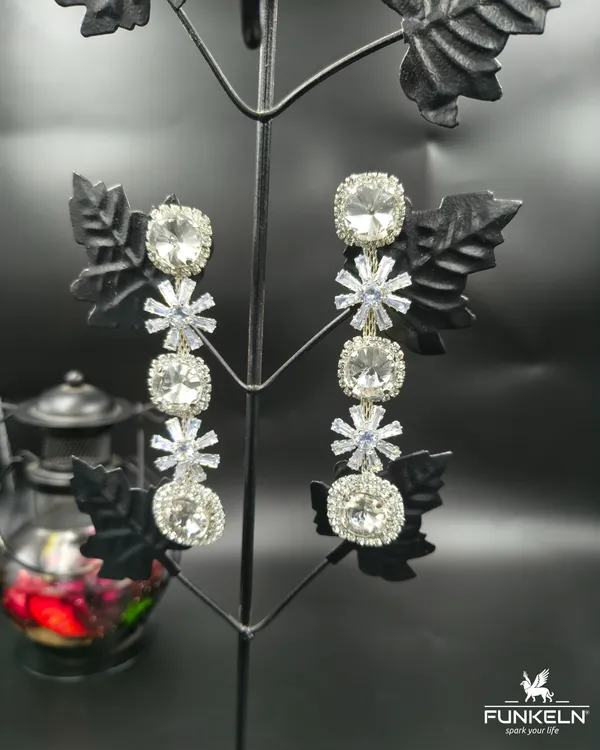 Silver_Tone_American_Dimond_Long_Stylish_Erring