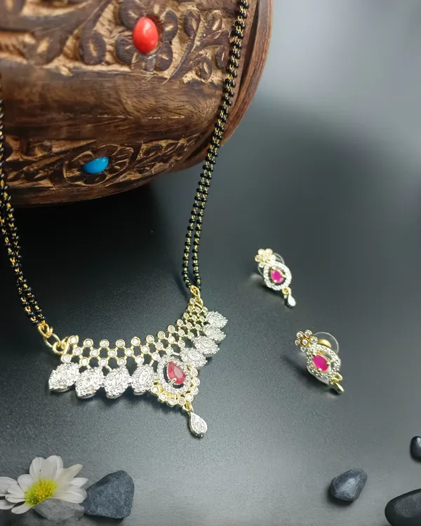 Big_Mangalsutra_With_Earring