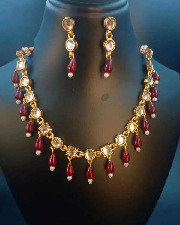 Maroon_Kundan_Set_With_Earring