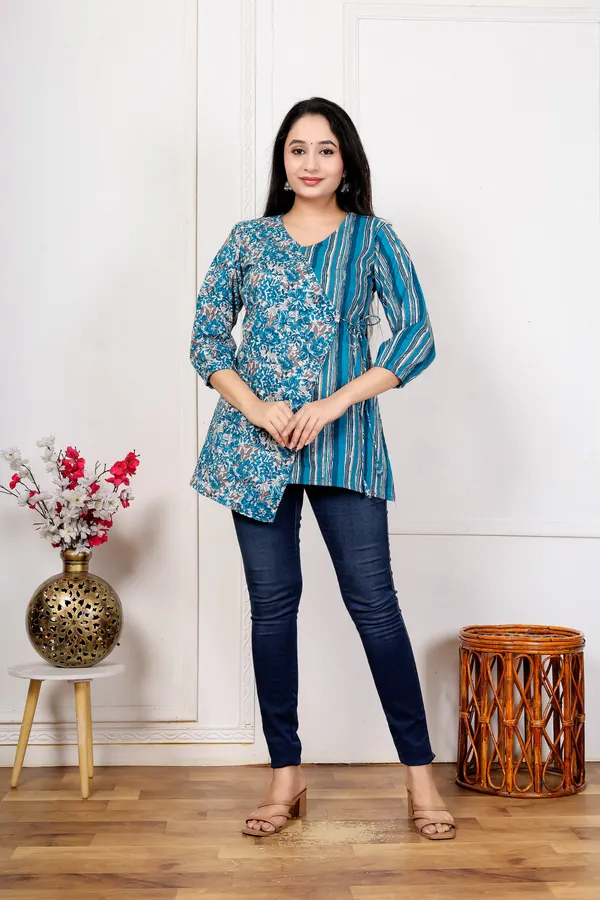 Blue_Printed_Tunic_Top_For_Women
