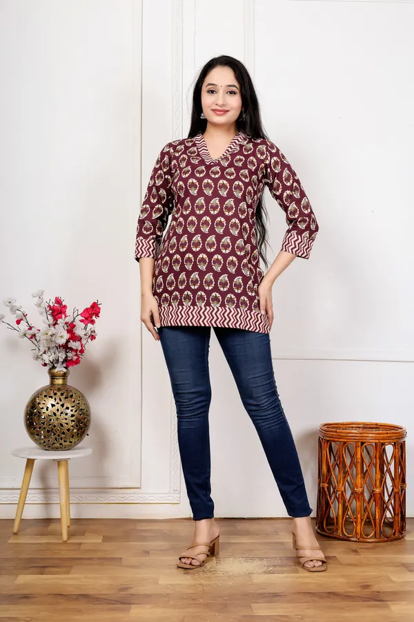 Navy_Printed_Flared_Kurti_For_Women