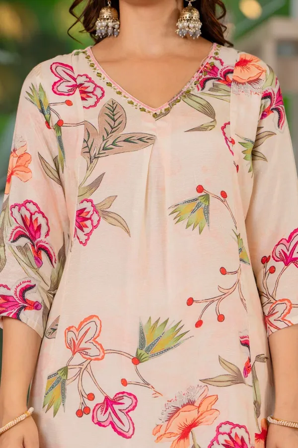 Peach_Floral_Print_Muslin_Straight_Kurta_Pant_Dupatta_Set_For_Women