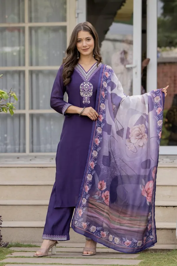 Purple_Embroidered_Mal_Chanderi_Straight_Kurta_Pant_Dupatta_Set_For_Women