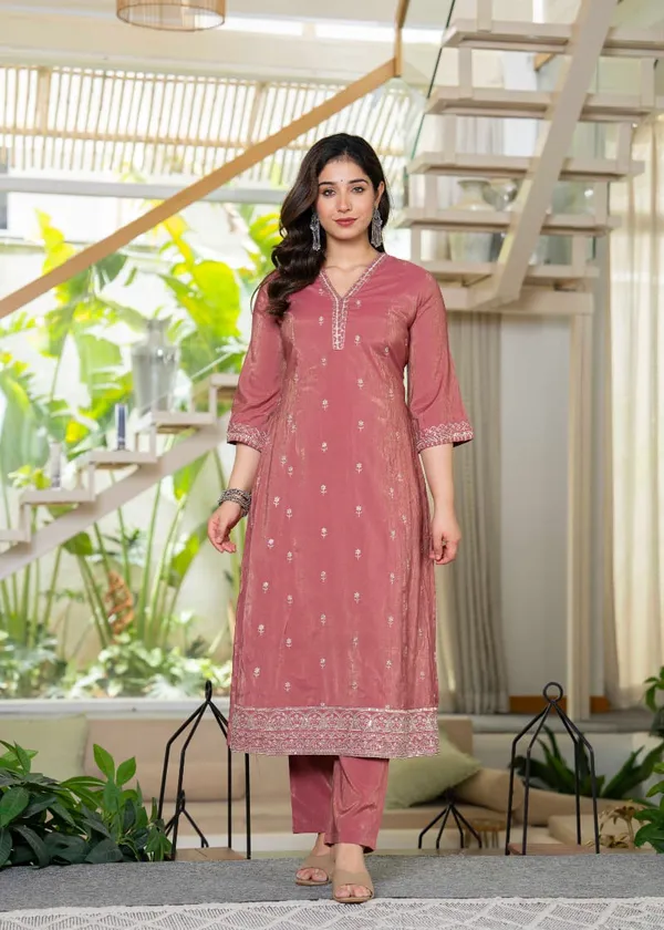 Pink_Printed_Chanderi_Straight_Kurta_Pant_Dupatta_Set_For_Women