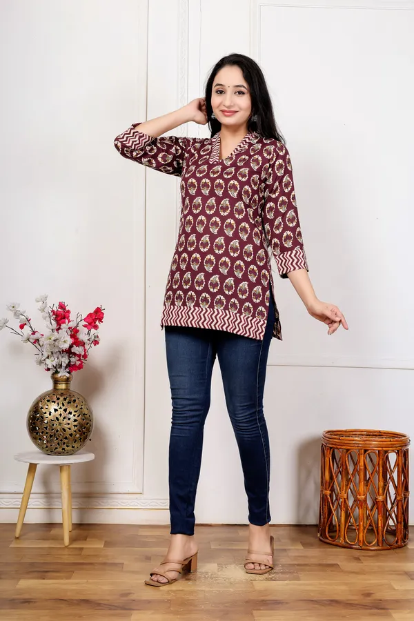 Navy_Printed_Flared_Kurti_For_Women