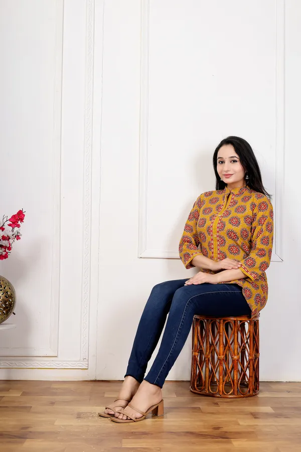 Yellow_Printed_Tunic_Top_For_Women