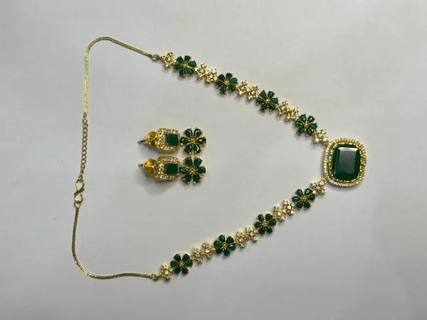Gold_Gold-Plated_Alloy_Necklace_Earring_Set_For_Women