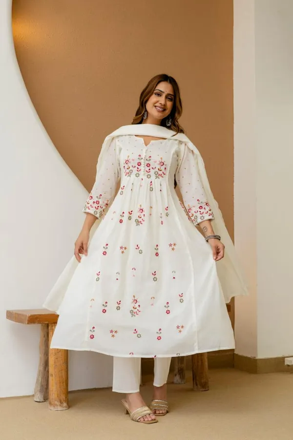 White_Silk_Floral_Embroidered_Anarkali_Kurta_Set_For_Women