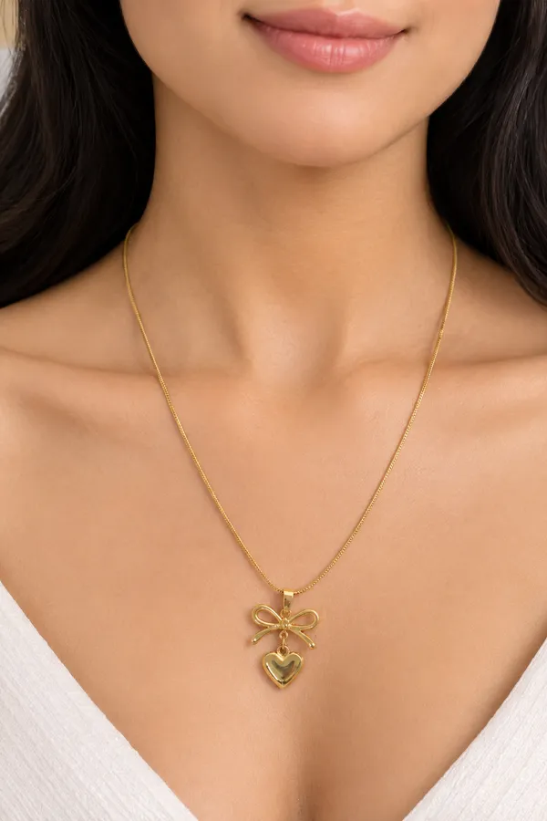 Gold_Tone_Bow_And_Heart_Pendant_Necklace_For_Women