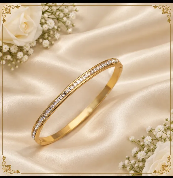 Gold_Stainless_Steel_Crystal_Studded_Bangle_For_Women