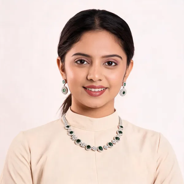 Silver_Green_Stone_Floral_Necklace_And_Earrings_Set_For_Women