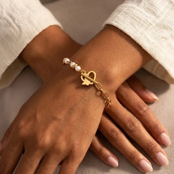 Gold_Tone_Pearl_Floral_Charm_Bracelet_For_Women