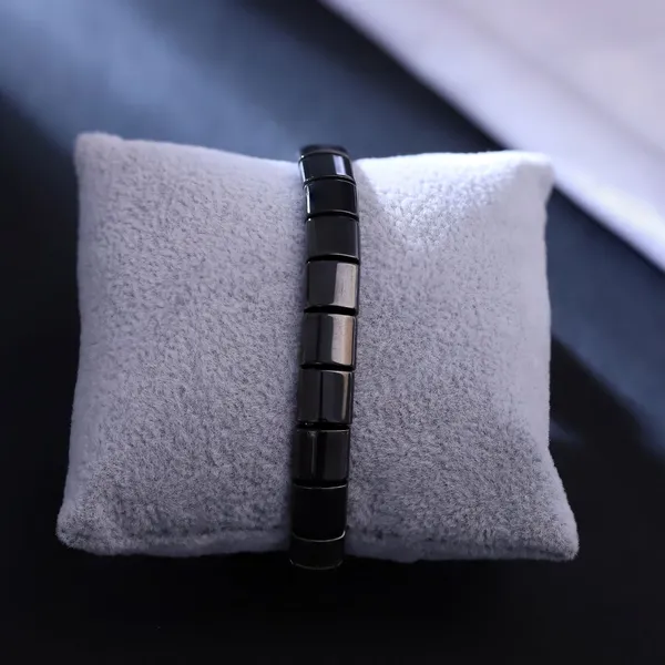 Black_Ceramic_Alternating_Link_Bracelet_For_Women