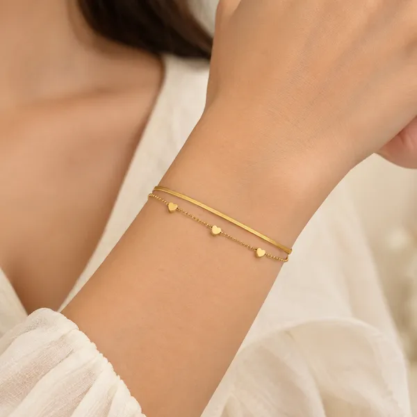 Gold_Tone_Double_Layer_Heart_Charm_Bracelet_For_Women