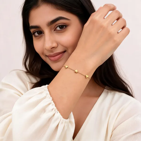 Gold_Stainless_Steel_Heart_Charm_Bracelet_For_Women