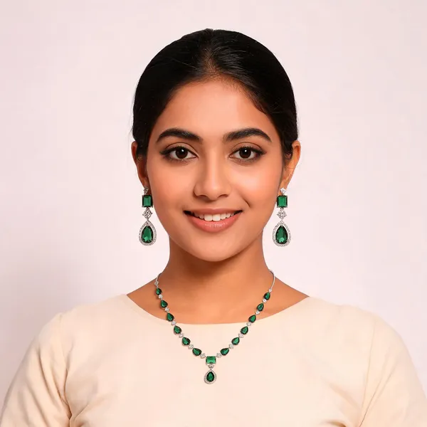 Green_Alloy_Teardrop_Crystal_Necklace_And_Earrings_Set_For_Women