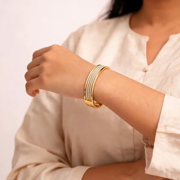 Gold_Stainless_Steel_Crystal_Studded_Cuff_Bangle_For_Women