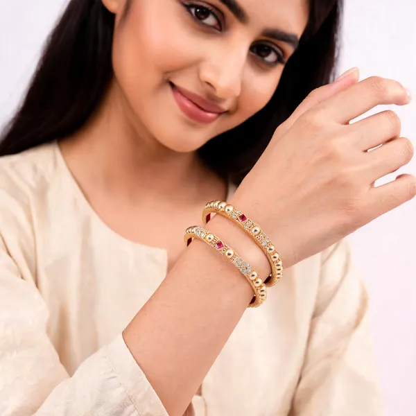 Gold_Stainless_Steel_Stone_Embellished_Kadli_Bangle_For_Women