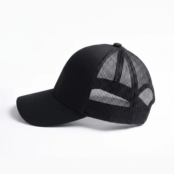 Black_Cotton_6-Panel_Mesh_Snapback_Cap_For_Unisex